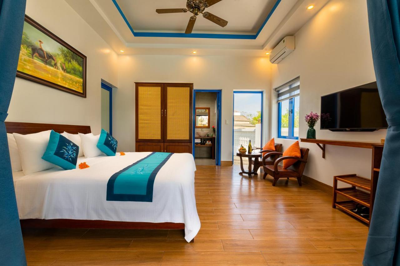Local Beach Front Villas Tan Thanh Exterior foto
